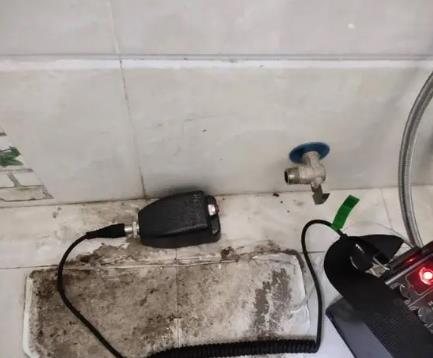 察雅屋顶漏水维修公司分享下卫生间漏水的危害及解决方法